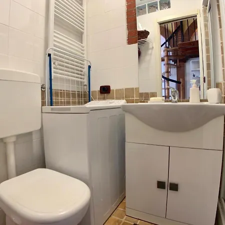 Flat Nirmala Studio-shop Apartment *