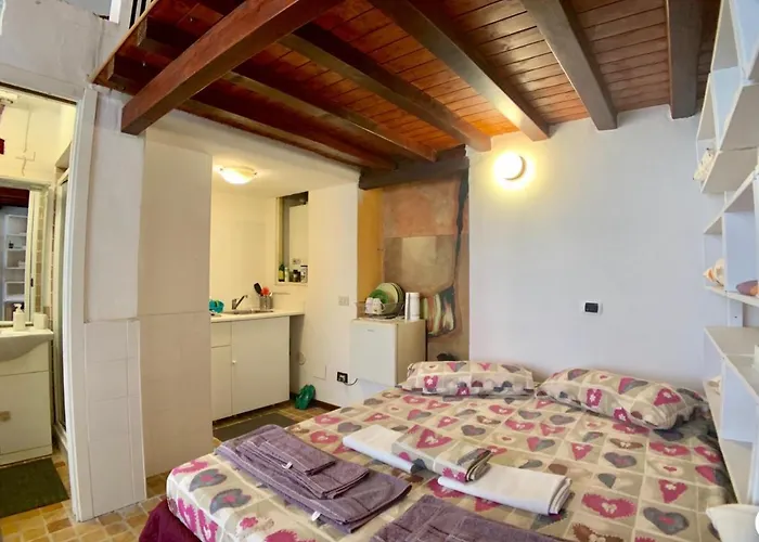Flat Nirmala Studio-shop Appartement